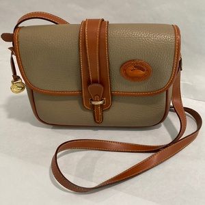 Gorgeous ‘90s Dooney & Bourke Saddlebag Purse